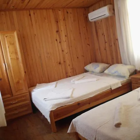 Olympos Orange 假日公园 3*