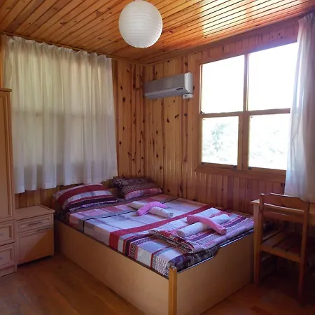 假日公园 Olympos Orange